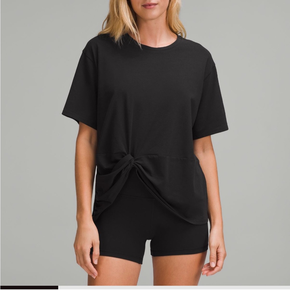 Lululemon twist front oversized shirt